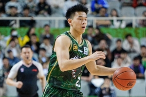 九游体育app下载-付政浩：同曦攻强守弱 锋线短板成致命伤 未来补强迫在眉睫