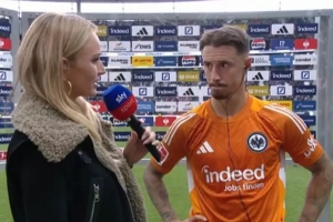 多特总监凯尔的记者女友谈采访乌龙：将球员认错，我很尴尬很恼火