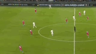 【欧联杯】霍伊伦双响绝杀，曼联2比1逆转比尔森胜利