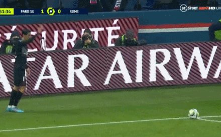 1642975555961013887.gif 九游app最新版下载安装-【法甲】拉莫斯首球 维拉蒂破门造乌龙 巴黎4-0兰斯